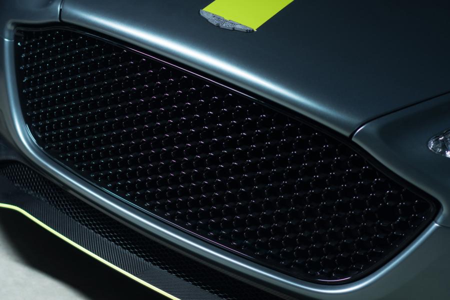 Детали экстерьера Aston Martin Rapide AMR 2017 года  (фото 3 из 32)
